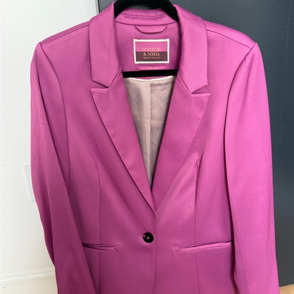 Scotch & Soda Women's Fuchsia Blazer